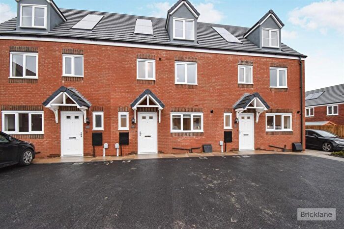 4 Bedroom Semi-Detached House To Rent In Sturgess Lane, Fleckney, LE8