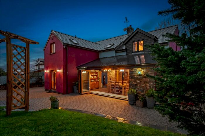 4 Bedroom Detached House For Sale In Plum Tree House, Little Newcastle, Haverfordwest, Pembrokeshire, SA62
