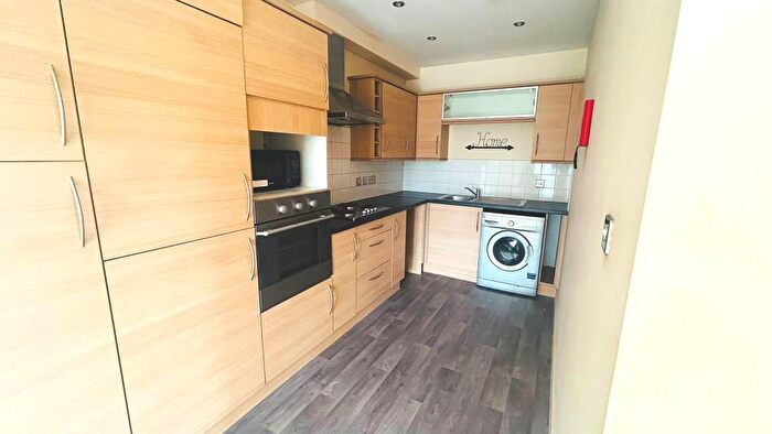2 Bedroom Flat For Sale In Roman Road, Middlesbrough, TS5