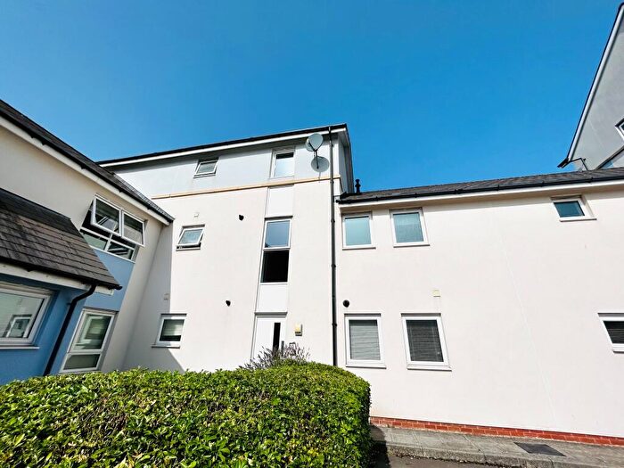2 Bedroom Apartment To Rent In Guillemot Road, Portishead, BS20