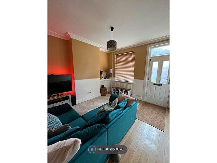 2 Bedroom End Of Terrace House To Rent In Riseley Road, Stoke-On-Trent, ST4