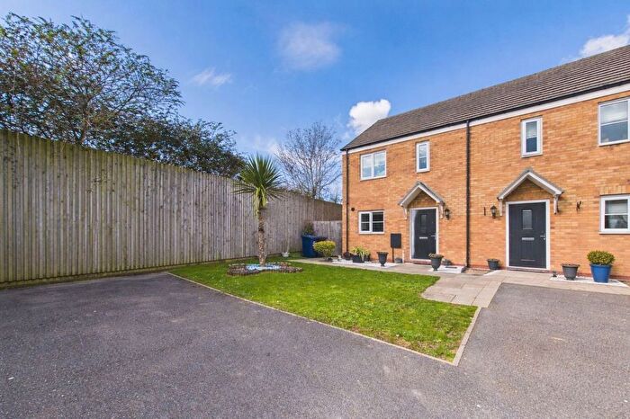 2 Bedroom End Terrace House For Sale In Whitney Drive, Yaxley, PE7