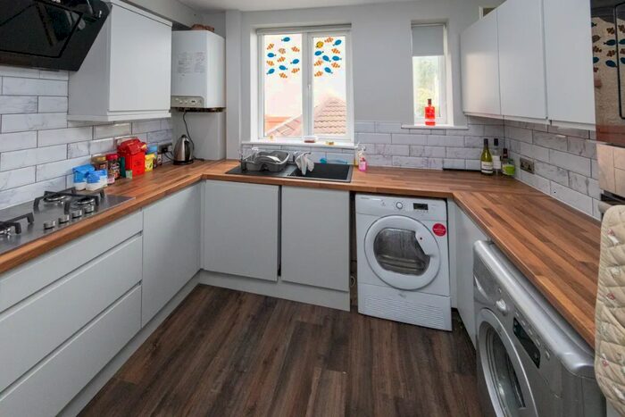 6 Bedroom Terraced House To Rent In St. Chads View, Leeds, West Yorkshire, LS6