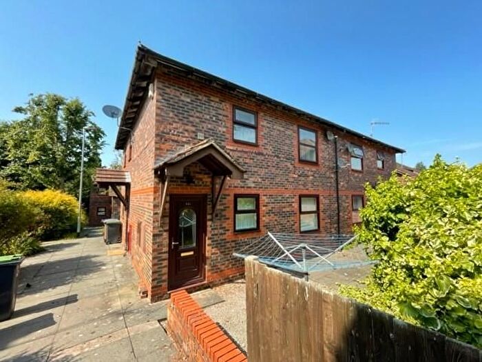 2 Bedroom Flat To Rent In Maryfield Walk, Hartshill, Stoke-On-Trent, ST4