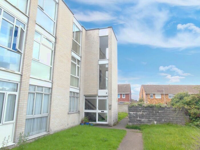 2 Bedroom Flat To Rent In Michaelston Court, Michaelston, Cardiff, CF5