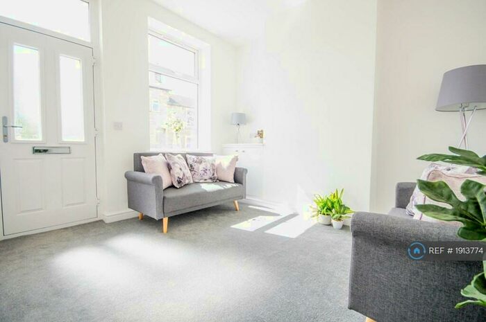 2 Bedroom Terraced House To Rent In Cog Lane, Burnley, BB11