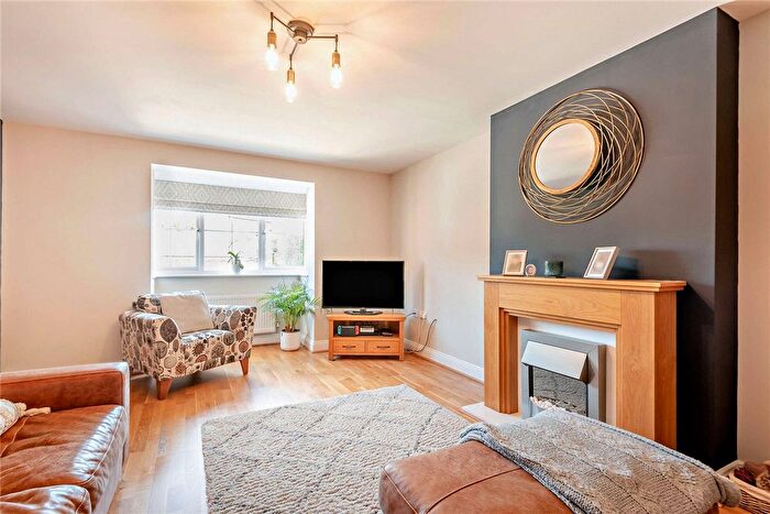 4 Bedroom Semi-Detached House For Sale In Folly Court, Cold Ash, Thatcham, RG18