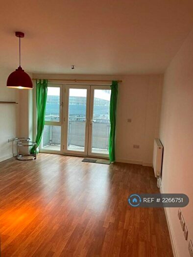 1 Bedroom Flat To Rent In Fenton, London, E1