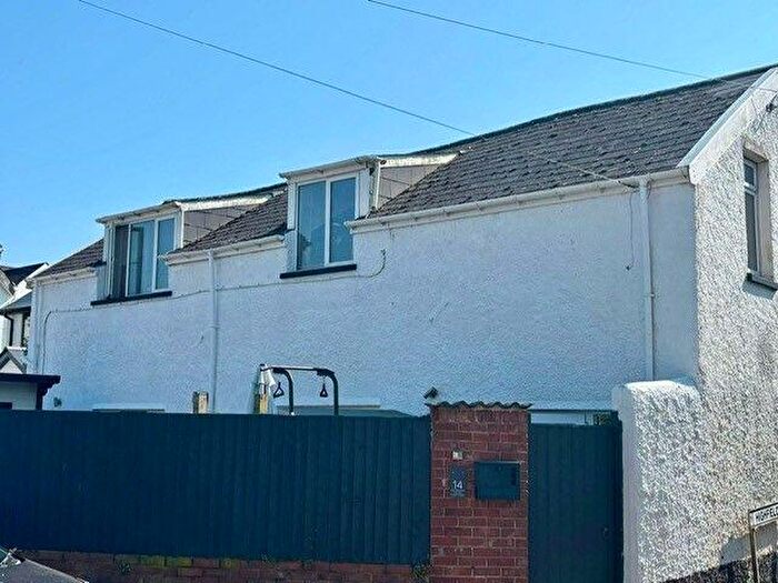 4 Bedroom Detached House For Sale In Raddenstile Lane, Exmouth, EX8