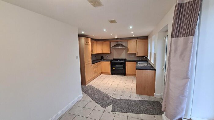 4 Bedroom Town House To Rent In Victoria Court, Overseal, Swadlincote, Derbyshire, DE12