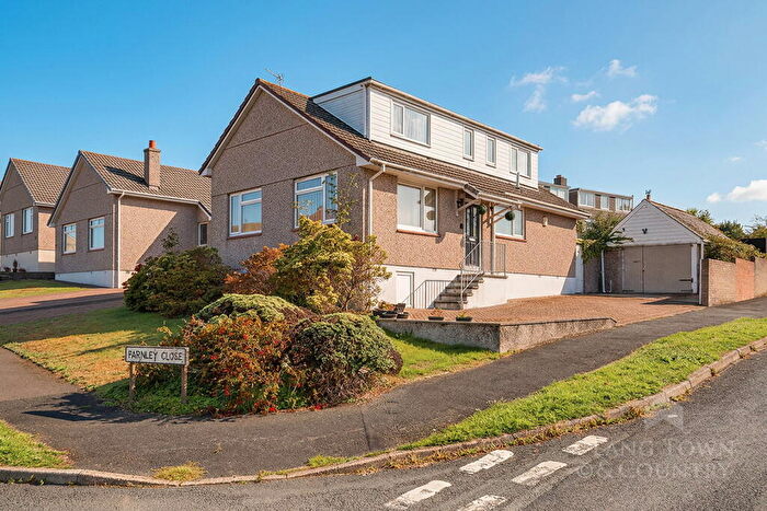 4 Bedroom Detached House For Sale In Farnley Close, Birdcage Farm, Plymouth, PL6