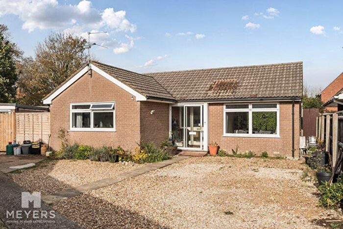 3 Bedroom Bungalow For Sale In Lampton Close, Wool, BH20