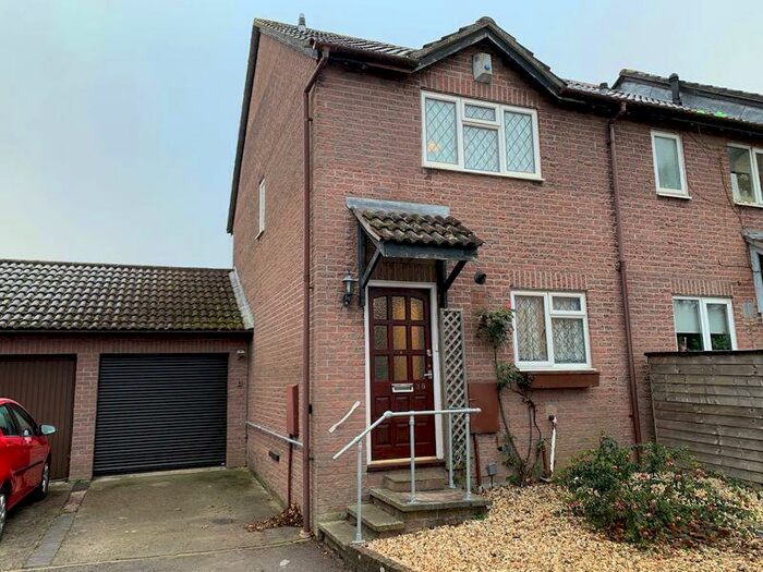 2 Bedroom Terraced House To Rent In Broad Croft, Bradley Stoke, BS32