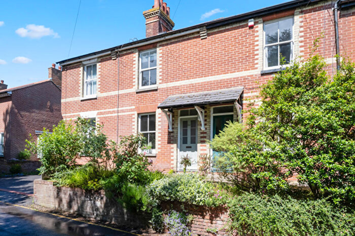 Terraced House For Sale In Canterbury, CT1