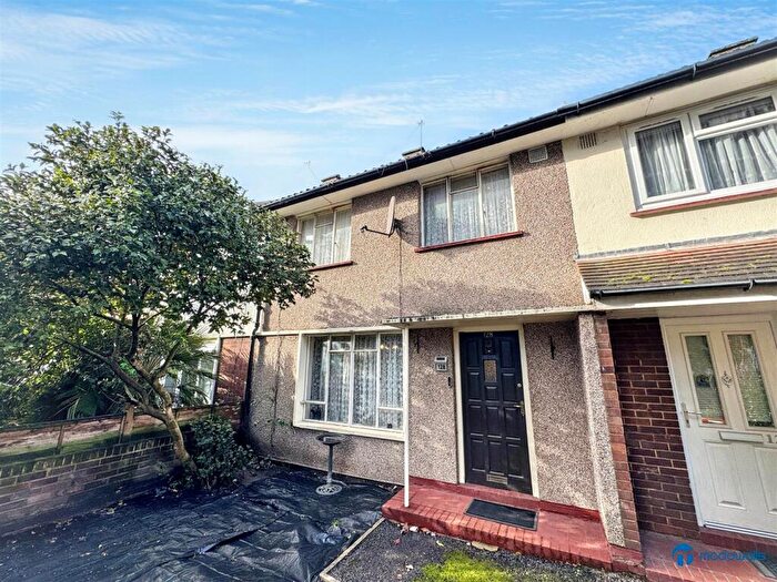 3 Bedroom House For Sale In Church Street, London, E15