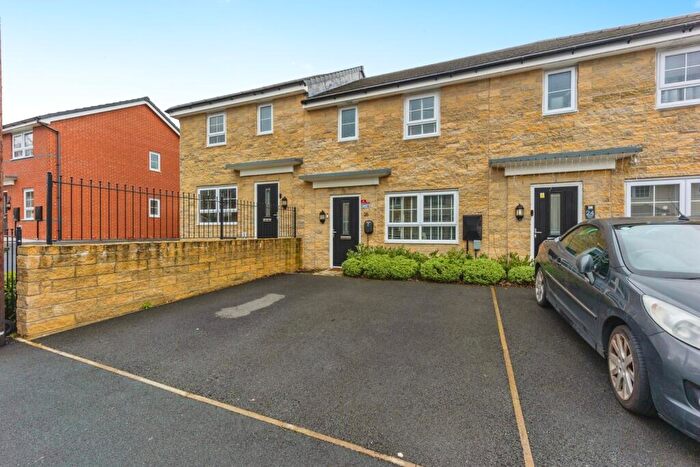 3 Bedroom Terraced House For Sale In Dawlish Close, Hyde, Greater Manchester, SK14