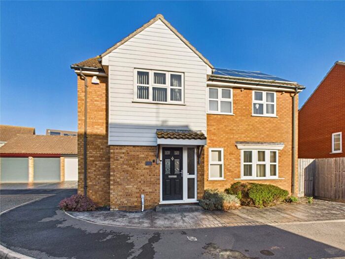 4 Bedroom Detached House For Sale In Nursery Walk, Felixstowe, Suffolk, IP11