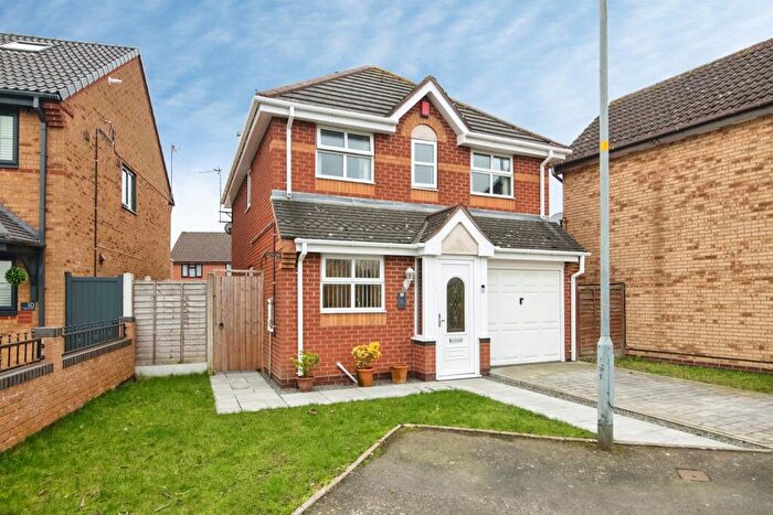 3 Bedroom Detached House For Sale In Devine Croft, Tipton, DY4