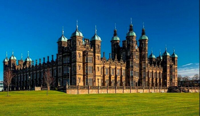 2 Bedroom Flat To Rent In Donaldson Drive, Edinburgh, Midlothian, EH12