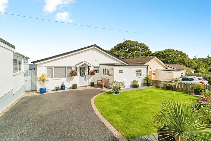 2 Bedroom Bungalow For Sale In Scandinavia Heights, Saundersfoot, Pembrokeshire, SA69