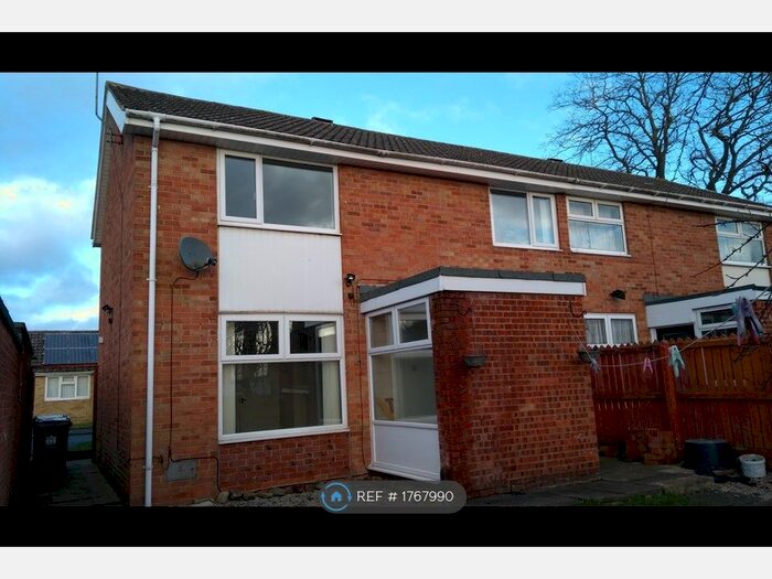 3 Bedroom Semi-Detached House To Rent In Atherstone Way, Darlington, DL3