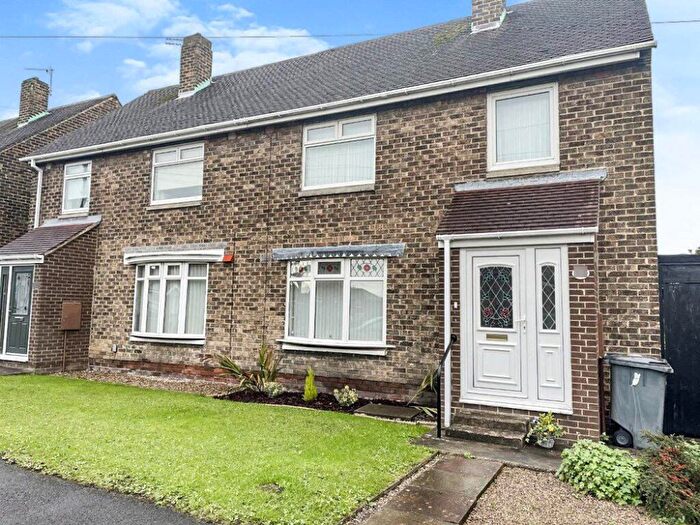 3 Bedroom Semi-Detached House To Rent In Sharp Crescent, Durham, Durham, DH1