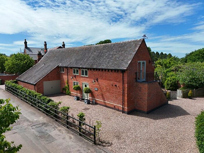 4 Bedroom Barn Conversion For Sale In Pillaton, Penkridge, ST19