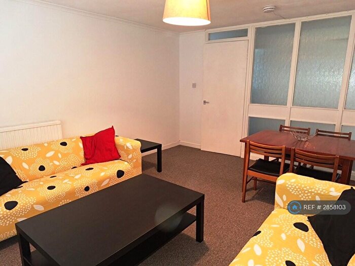 2 Bedroom Flat To Rent In Bridge Of Allan, Bridge Of Allan, Stirling, FK9