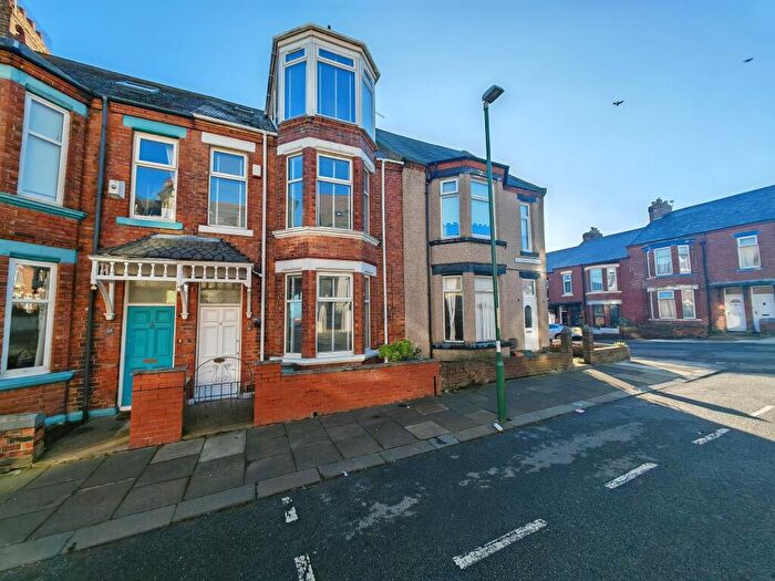 4 Bedroom Terraced House For Sale In Woodlands Terrace, South Shields, NE33