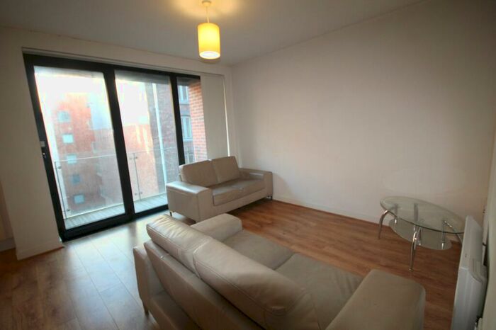 2 Bedroom Flat To Rent In Tabley Street, Liverpool, L1
