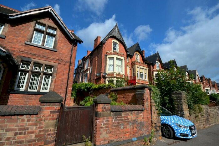 Studio To Rent In Mansfield Road, Nottingham, NG5