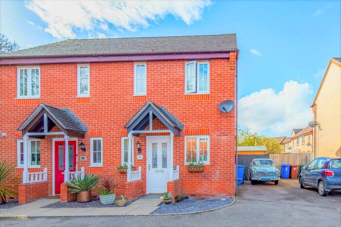 2 Bedroom Semi-Detached House To Rent In Purslane Drive, Bicester, OX26