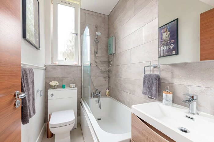 1 Bedroom Flat For Sale In / Moat Street, Edinburgh, EH14