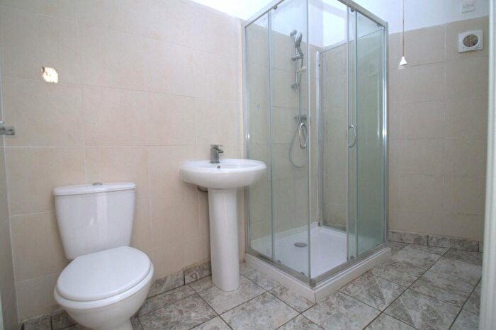 2 Bedroom Apartment To Rent In Boundary Road, Hove, BN3