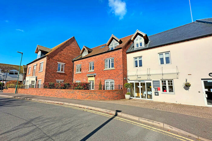 2 Bedroom Apartment To Rent In Arden Grange, High Street, Knowle, B93