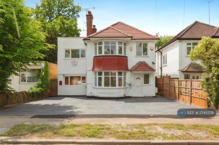 4 Bedroom Detached House To Rent In Northumberland Road, Harrow, HA2
