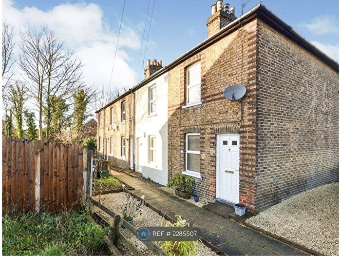2 Bedroom Terraced House To Rent In Church Field, Snodland, ME6