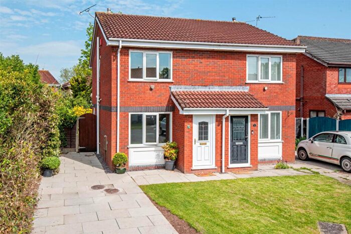 2 Bedroom Semi-Detached House For Sale In Aspendale Close, Longton, Preston, PR4
