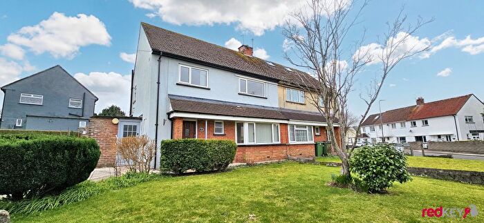 3 Bedroom Detached House To Rent In Frewer Avenue, Fairwater, Cardiff, CF5