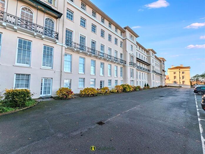 2 Bedroom Flat For Sale In Brigstocke Terrace, Ryde, PO33