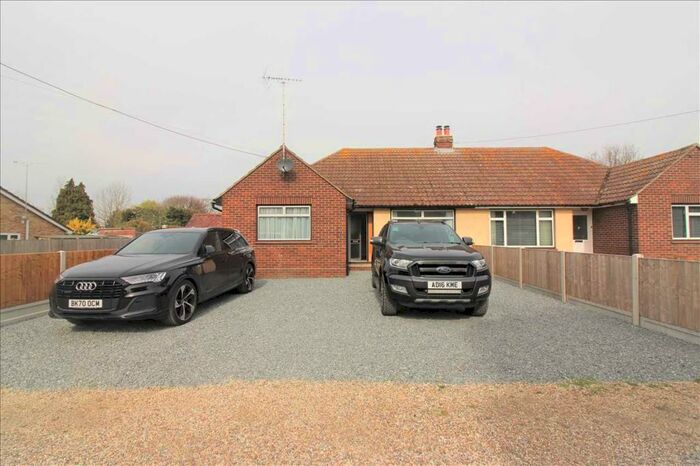3 Bedroom Semi-Detached House To Rent In Bed Bungalow - Hatfield Peverel, CM3
