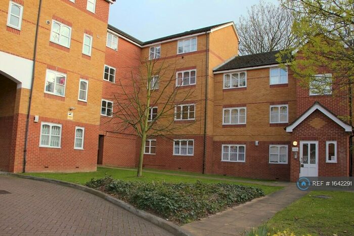 1 Bedroom Flat To Rent In Century House, London, SE8