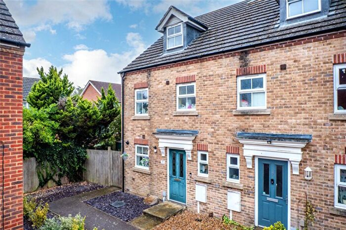 3 Bedroom End Of Terrace House For Sale In Wexford Place, Maidstone, Kent, ME15