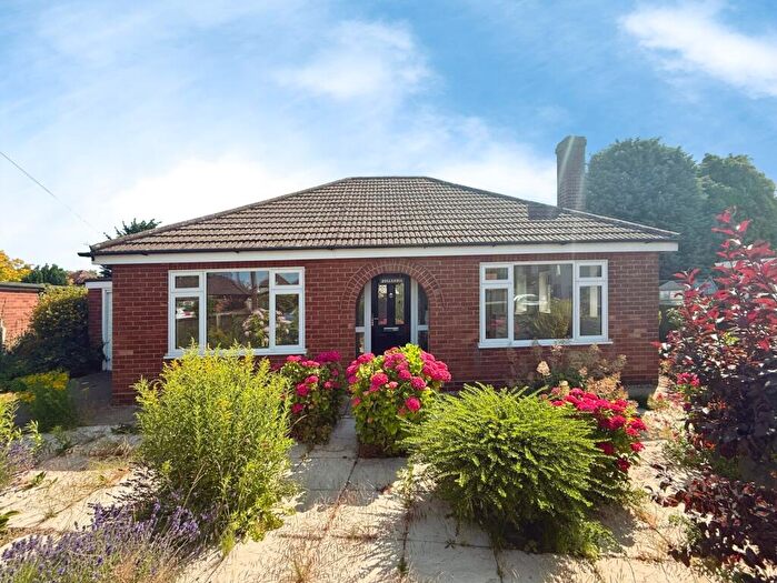 2 Bedroom Bungalow For Sale In Langwith Drive, Holbeach, Spalding, PE12
