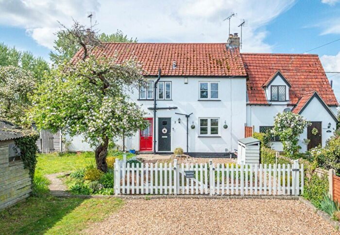 3 Bedroom Terraced House For Sale In Holywell Row, Bury St. Edmunds, IP28