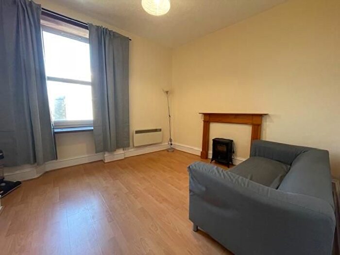 1 Bedroom Flat To Rent In Walker Place, Aberdeen, AB11