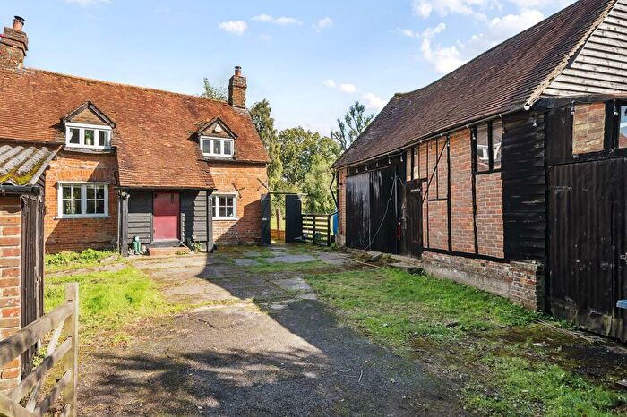4 Bedroom Detached House For Sale In Bellingdon, Buckinghamshire, HP5