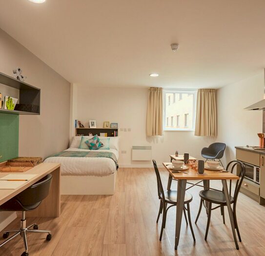 1 Bedroom House To Rent In Blackhorse Lane, London, E17