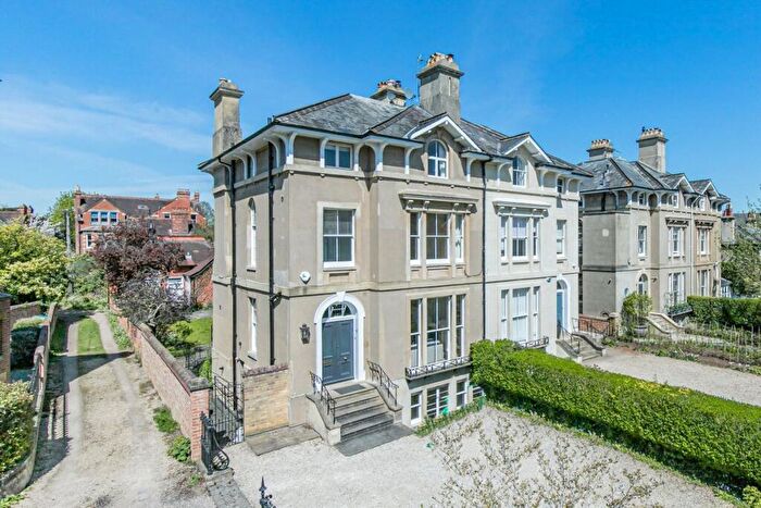 7 Bedroom Semi-Detached House To Rent In Park Town, Oxford, Oxfordshire, OX2