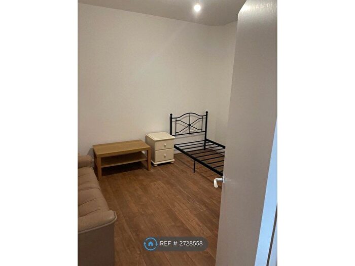Studio To Rent In Wolverton, Milton Keynes, MK12